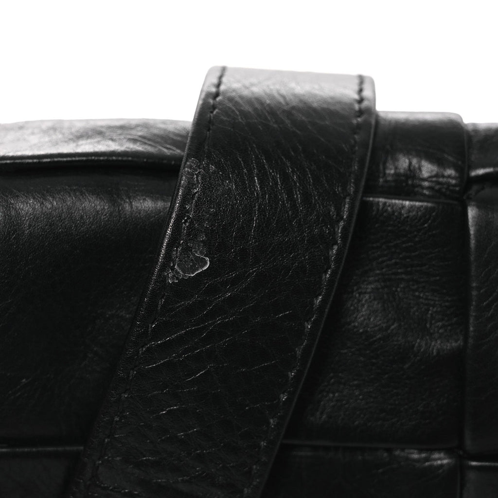 Paper Calfskin Maxi Intrecciato Small Cassette Crossbody Bag Black