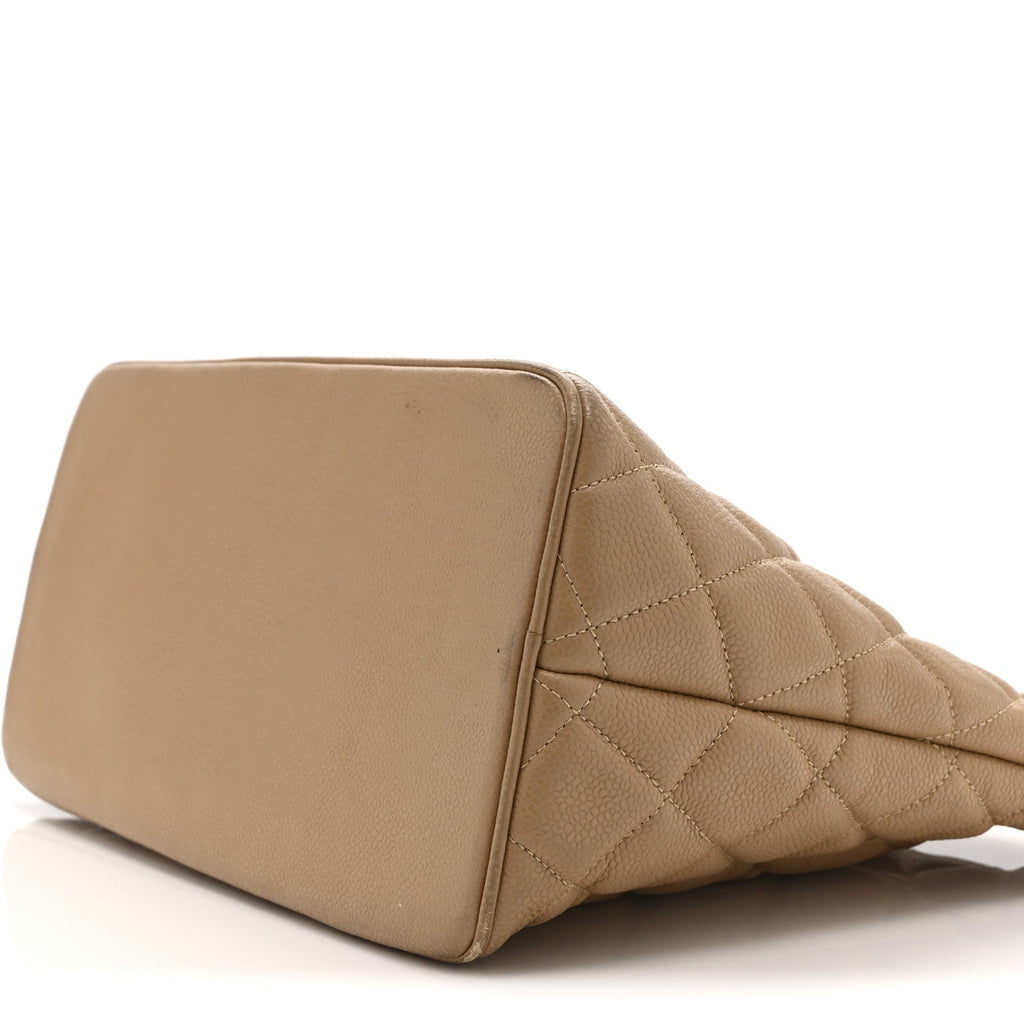 Caviar Quilted Medallion Tote Beige Beige