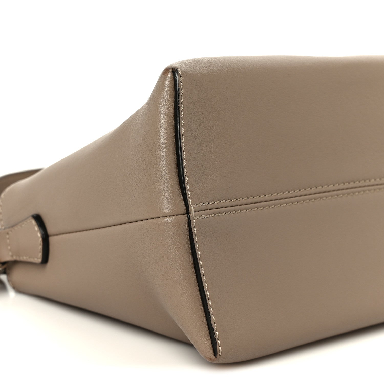 Vitello Dolce Medium By The Way Boston Bag Tortora