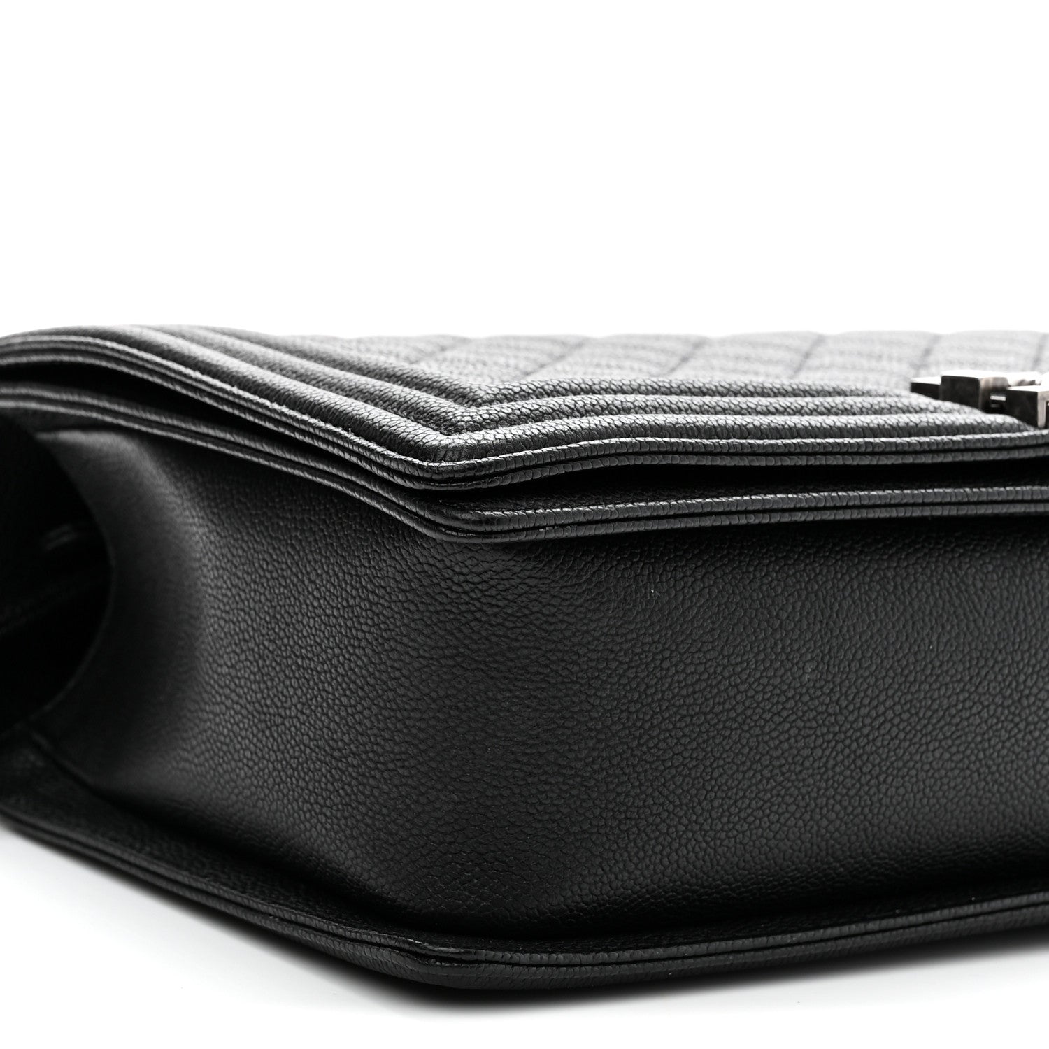 Caviar Quilted New Medium Boy Flap Black