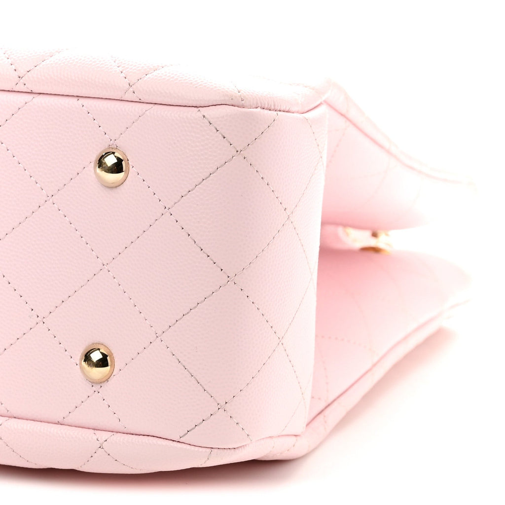 Caviar Quilted Large Classic Shopping Tote Light Pink