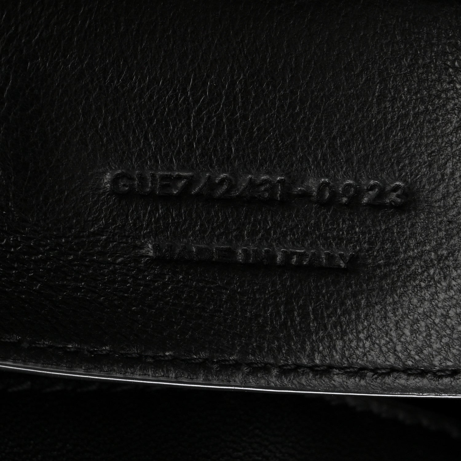 Lambskin Matelasse Monogram Large Jamie 4.3 Black