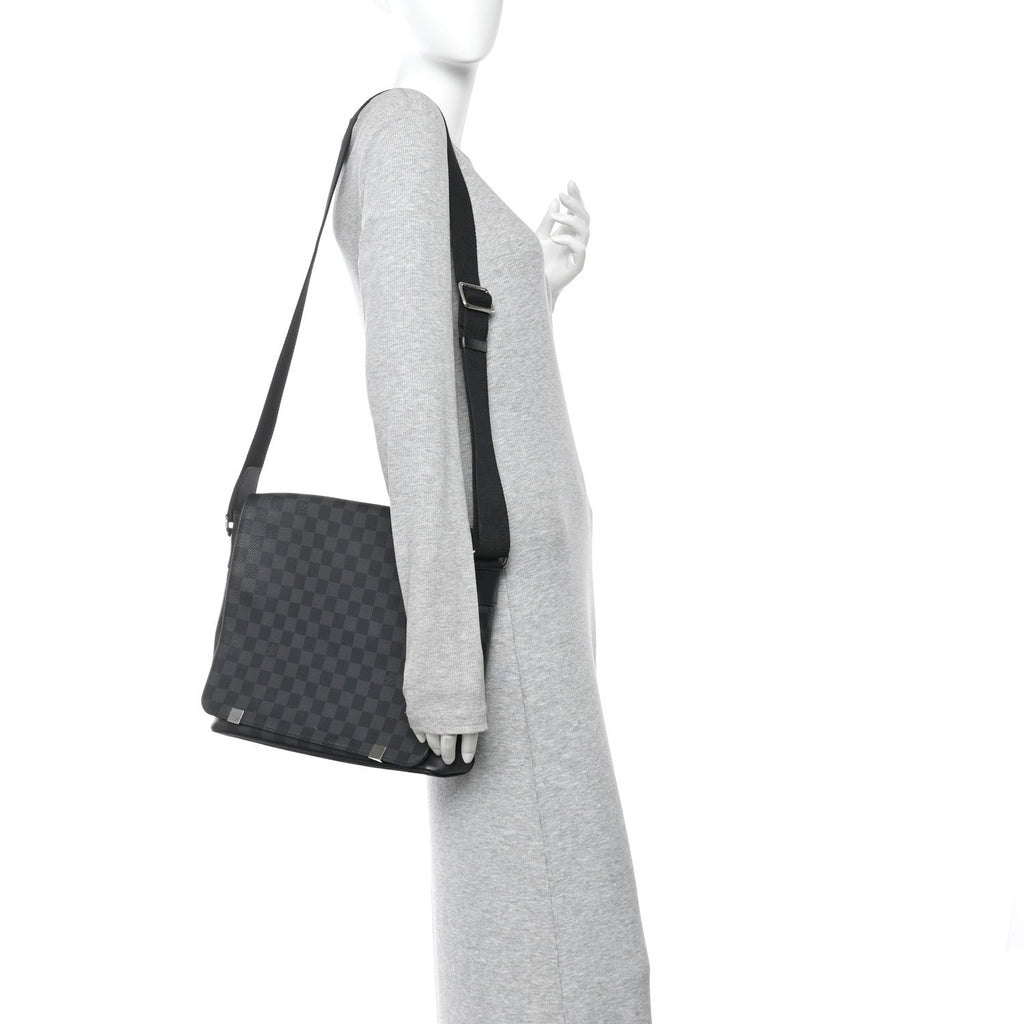 Damier Graphite District MM