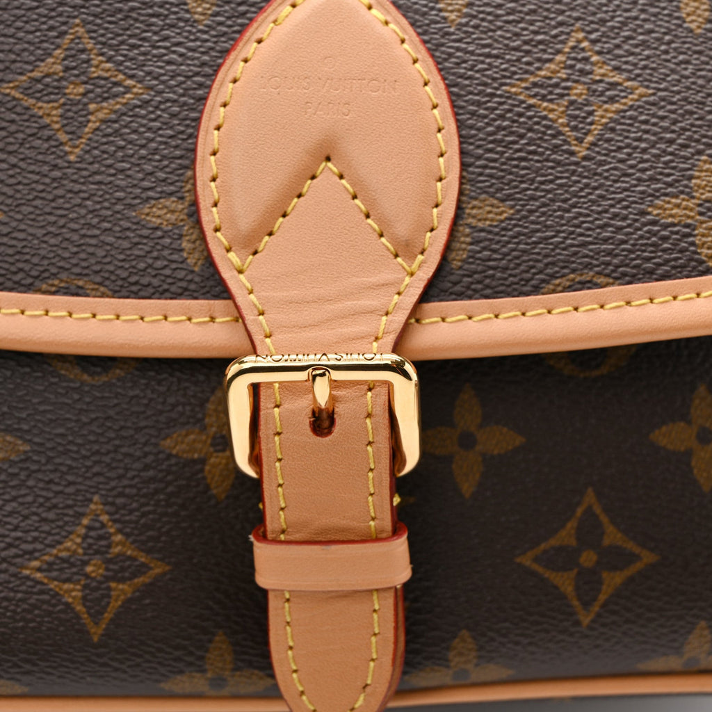 Monogram Diane Black