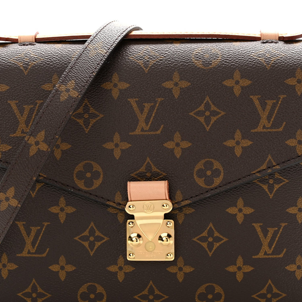 Monogram Pochette Metis
