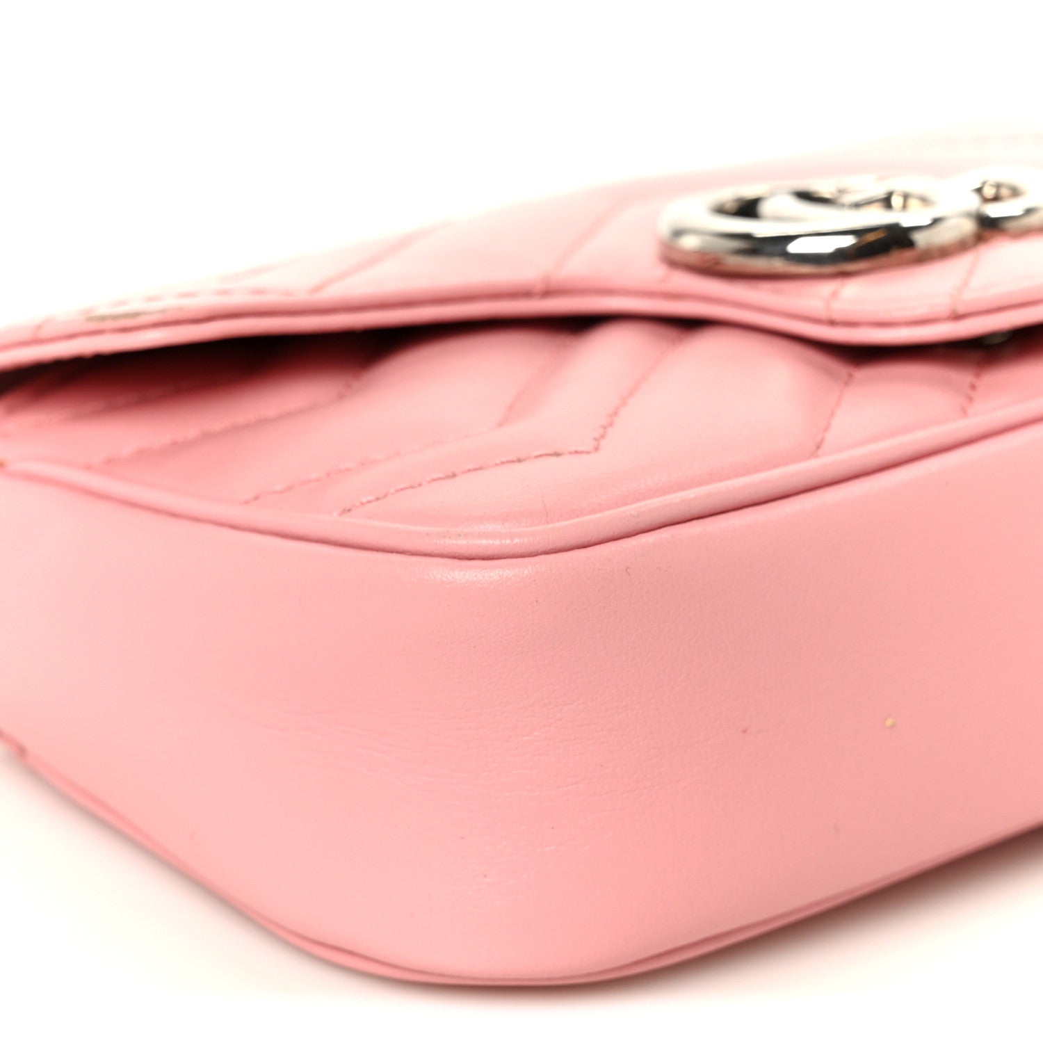 Calfskin Matelasse Super Mini GG Marmont Shoulder Bag Wild Rose