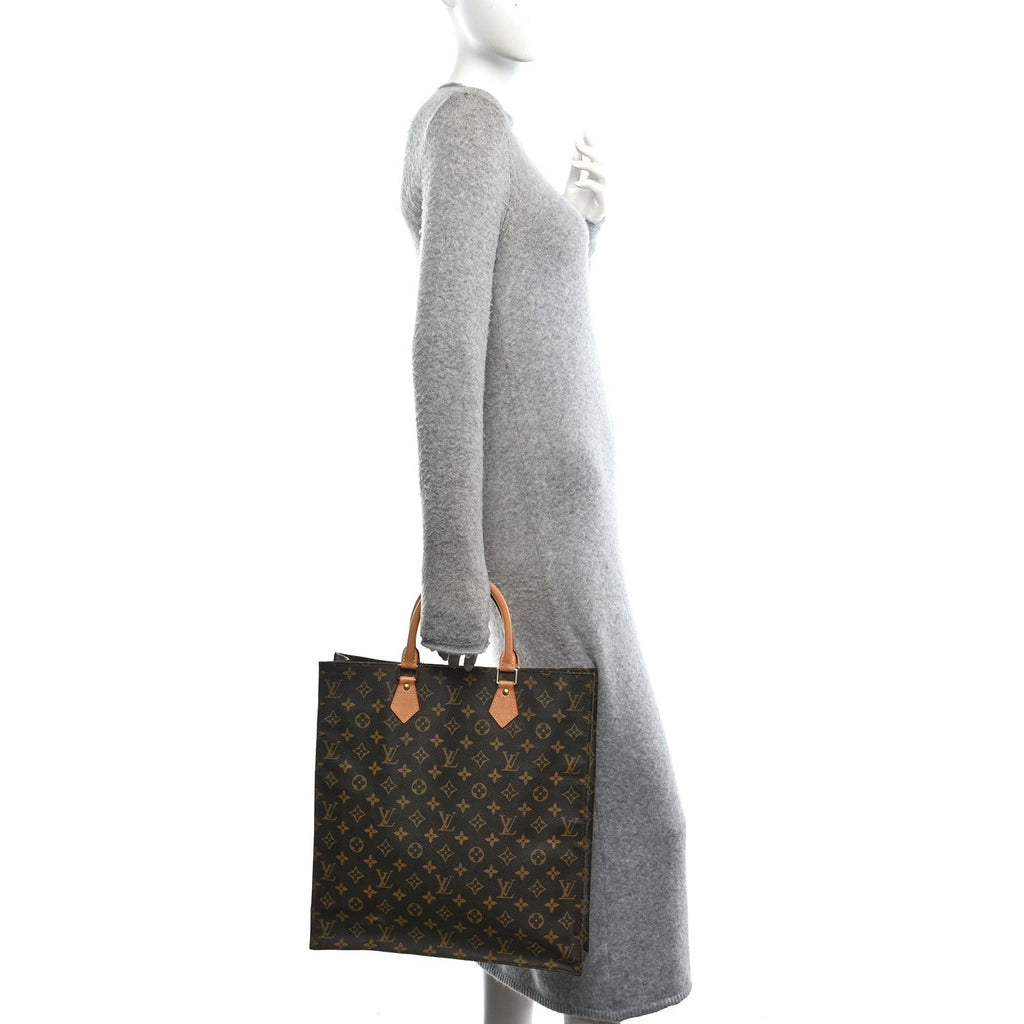 Monogram Sac Plat