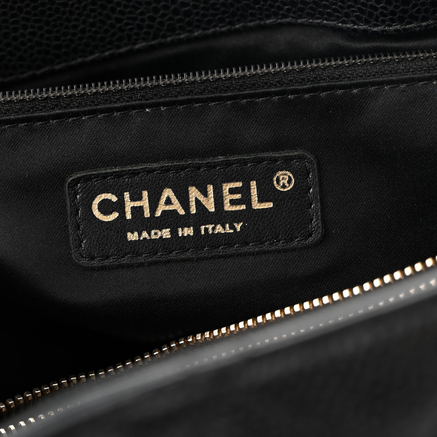Caviar Quilted XL Grand Shopping Tote GST Black