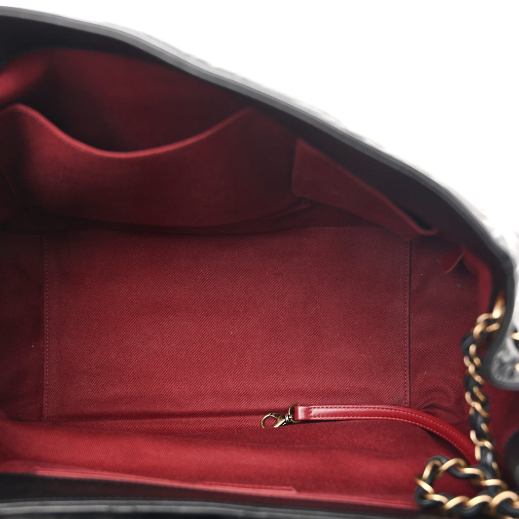 Aged Calfskin Quilted Large Pondichery Flap Black