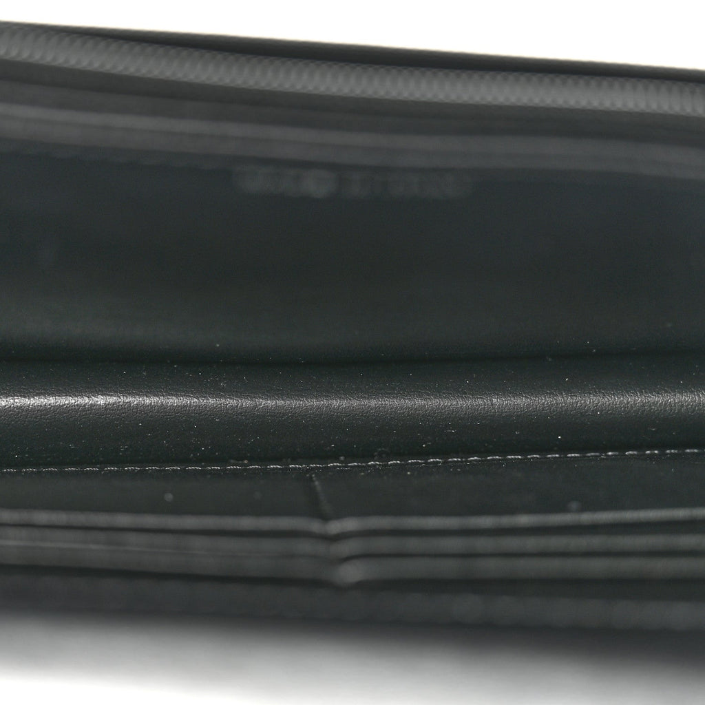Lambskin Studded Wallet On Chain WOC Black