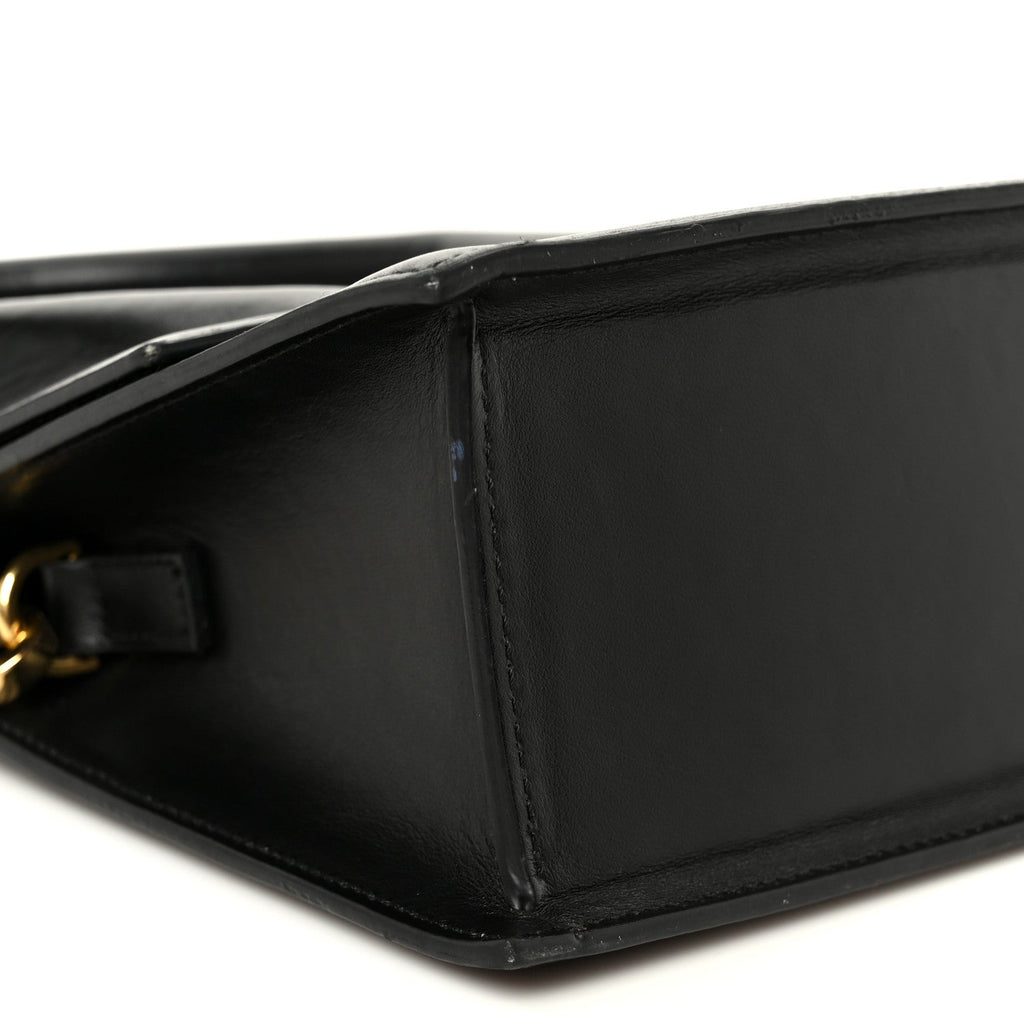 Smooth Calfskin Le Chiquito Moyen Black