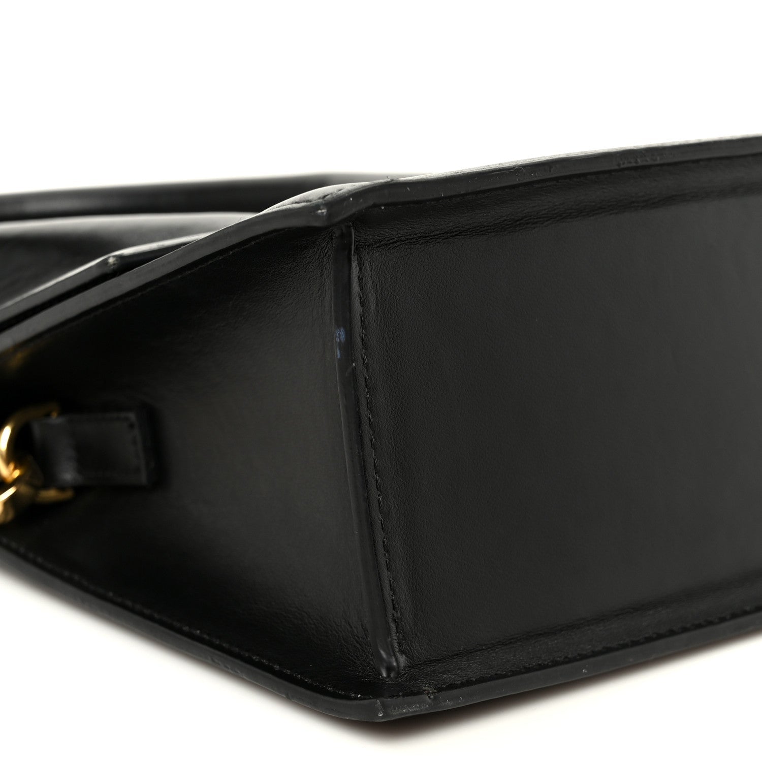 Smooth Calfskin Le Chiquito Moyen Black