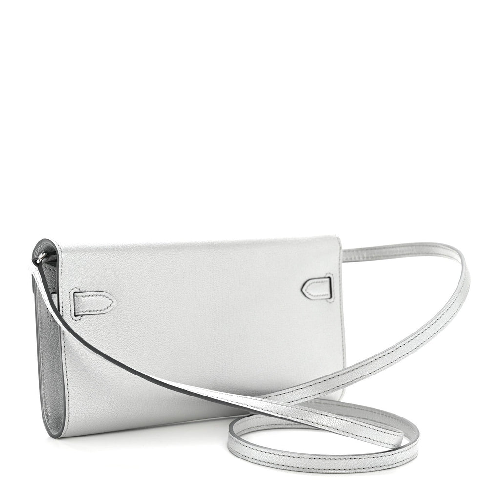 Metallic Chevre Chamkilight Kelly Wallet To Go Argent