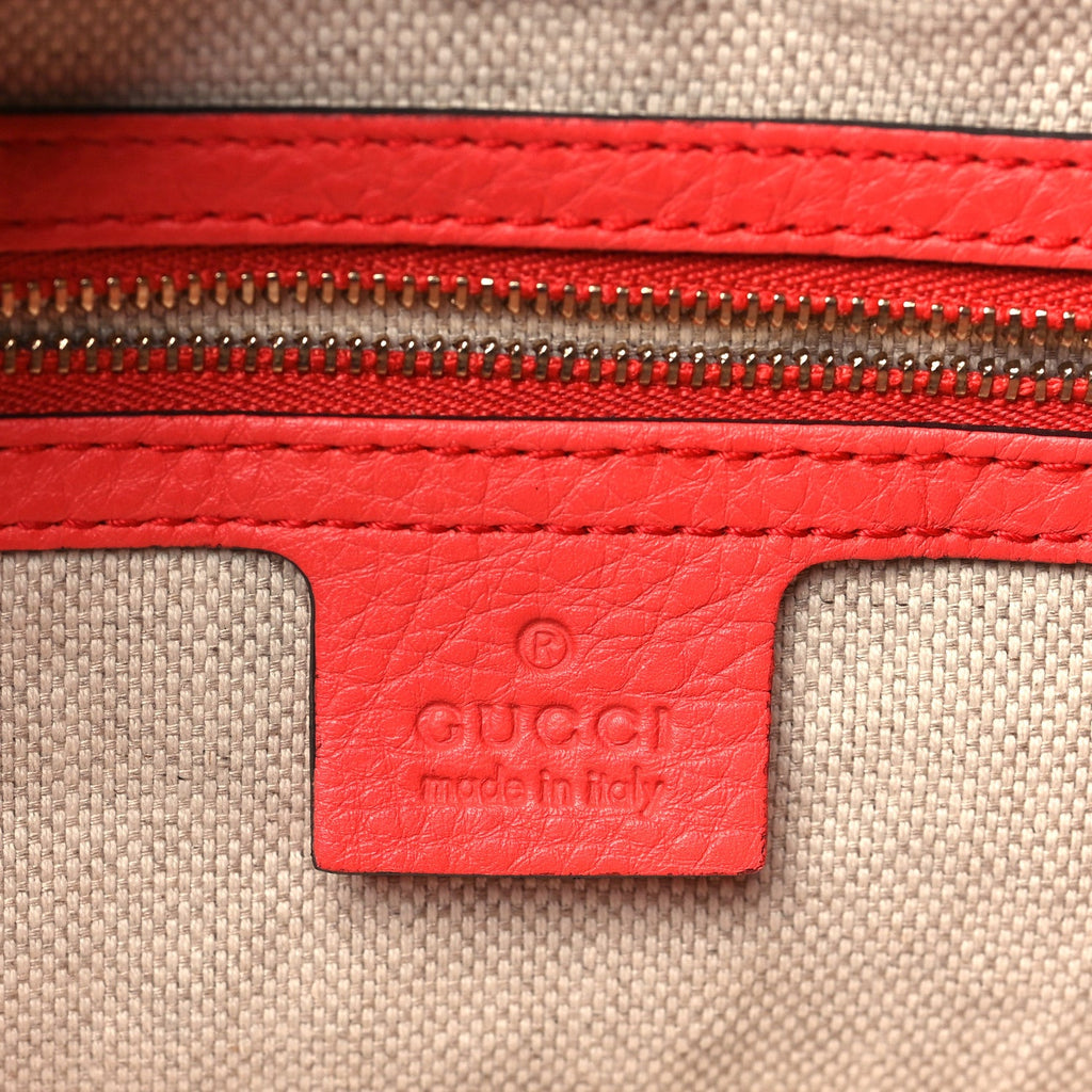 Pebbled Calfskin Medium Soho Chain Shoulder Bag Begonia Pink
