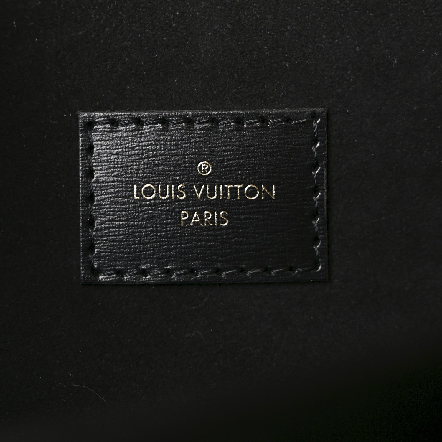 Reverse Monogram Pochette Metis