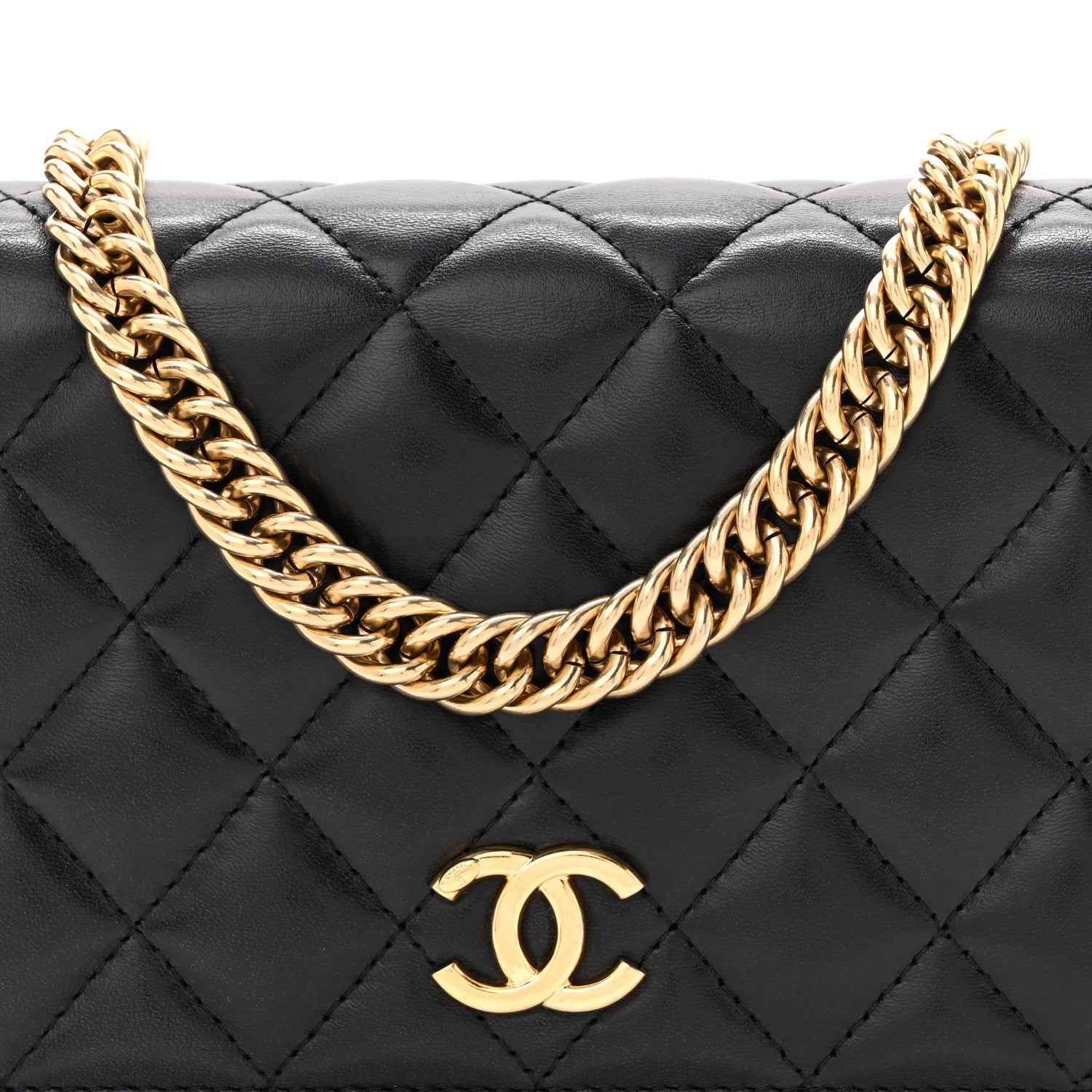 Lambskin Resin Quilted Mini Wallet On Chain WOC Black
