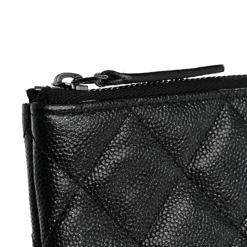 Iridescent Caviar Quilted Medium Cosmetic Case Black
