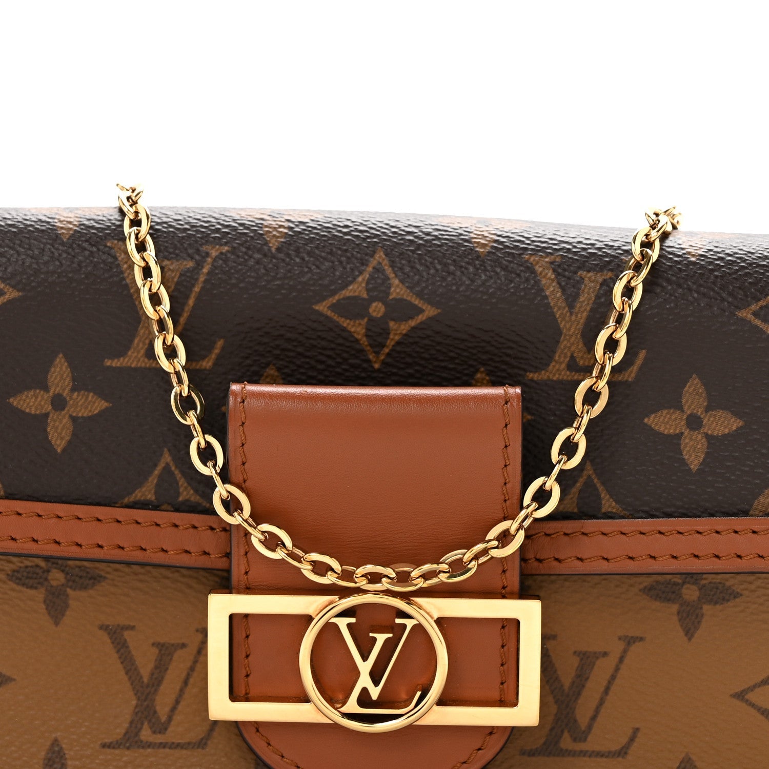 Reverse Monogram Dauphine Chain Wallet