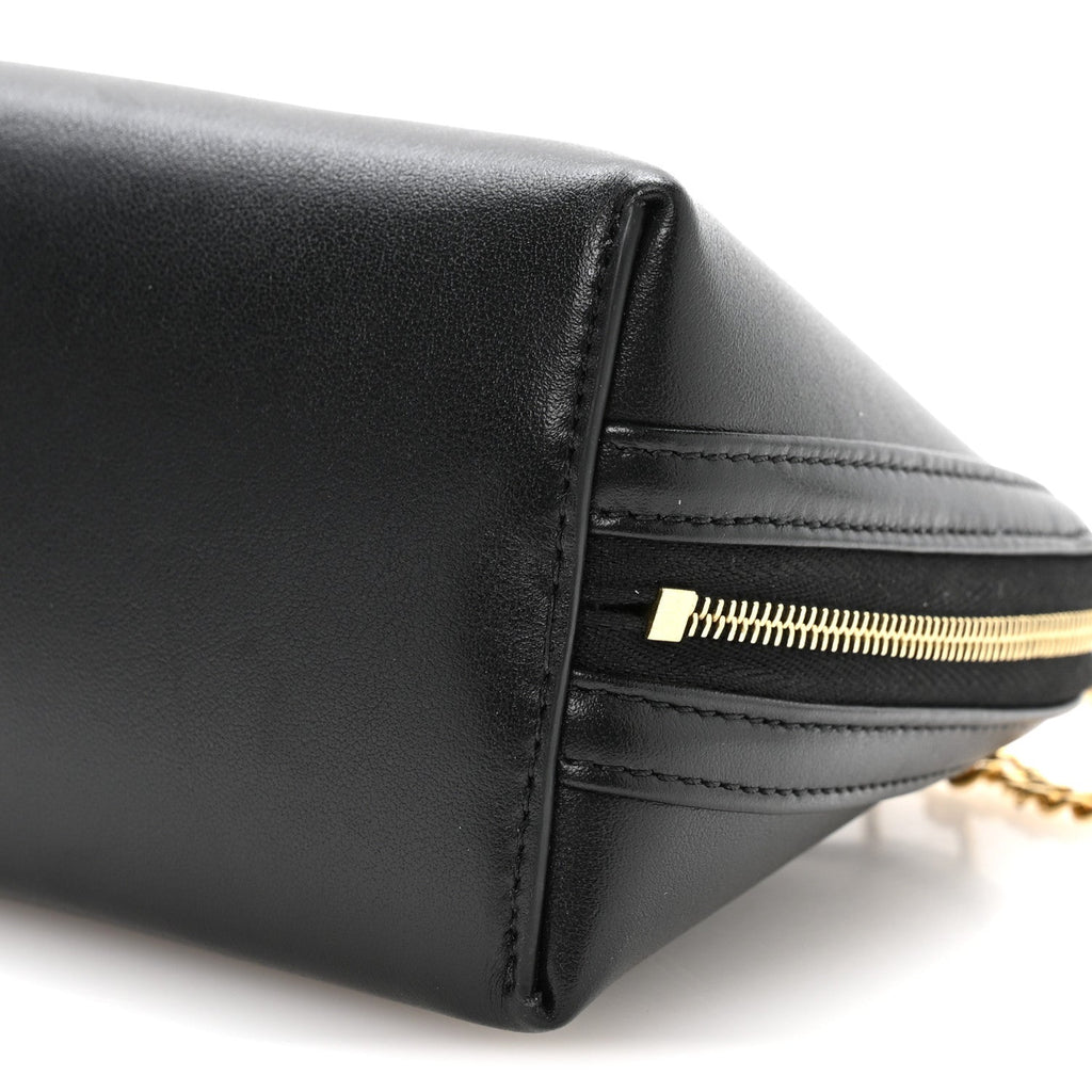 Smooth Calfskin Cuir Triomphe Clutch on Chain Black