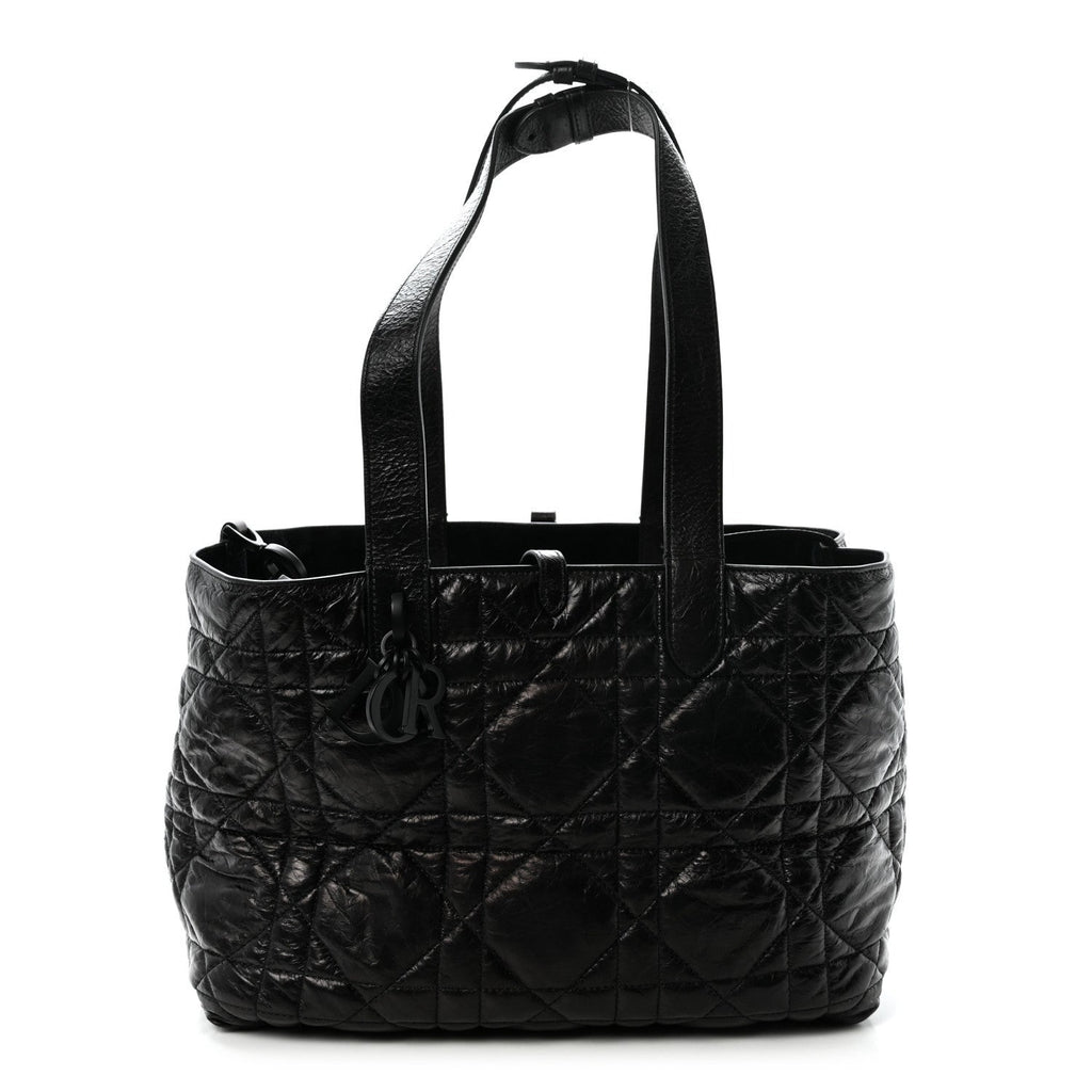 Crinkled Calfskin Macrocannage Medium Toujours Black
