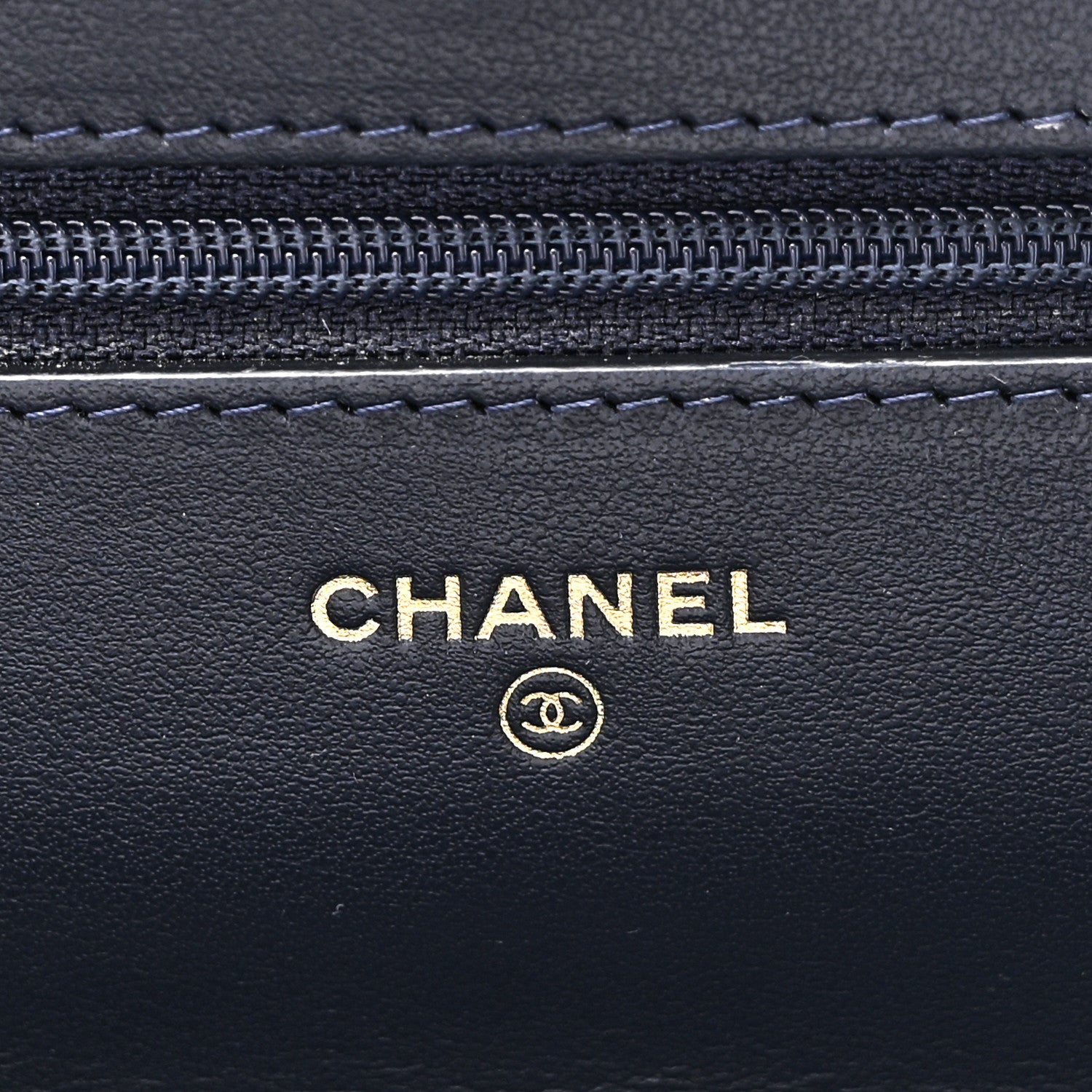 Lambskin Quilted Wallet On Chain WOC Navy