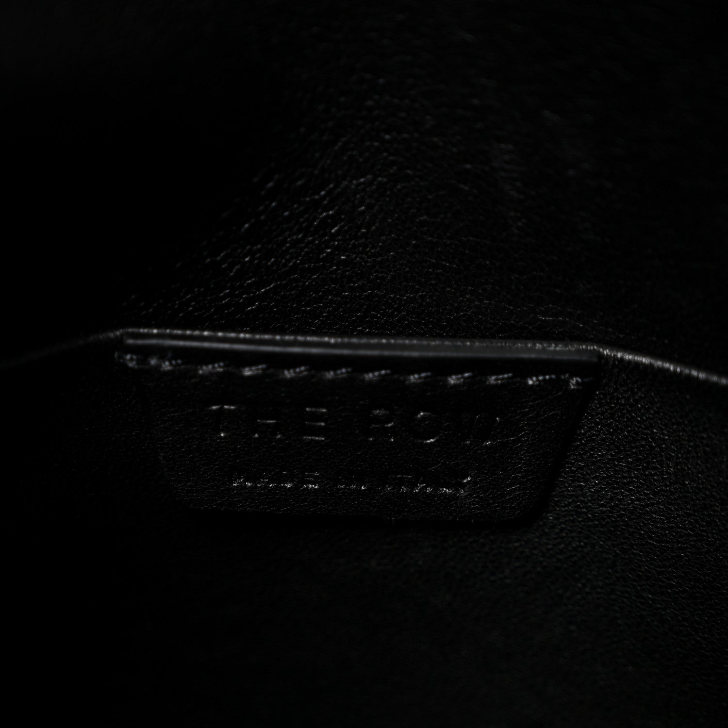 Calfskin Ray Bag Black
