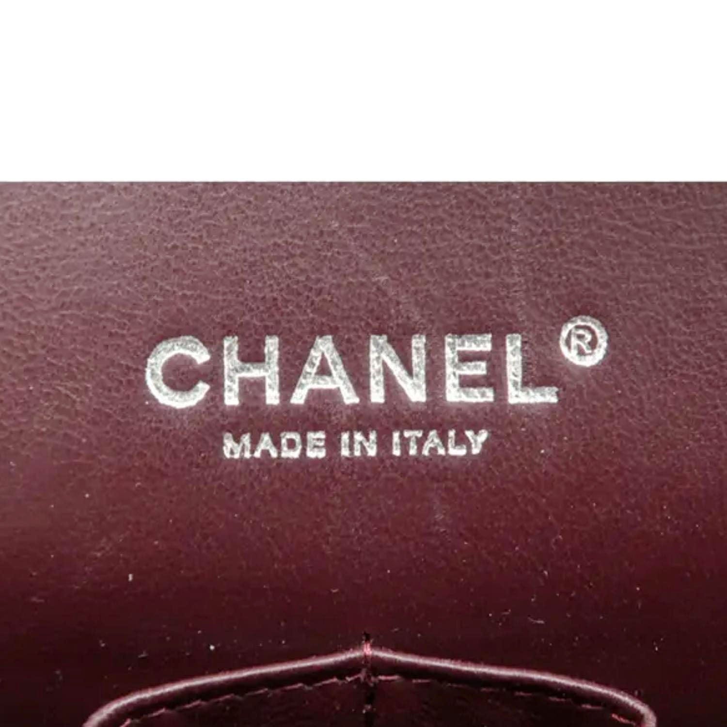 CHANEL Jumbo Classic Double Flap Quilted Leather Shoulder Bag Black