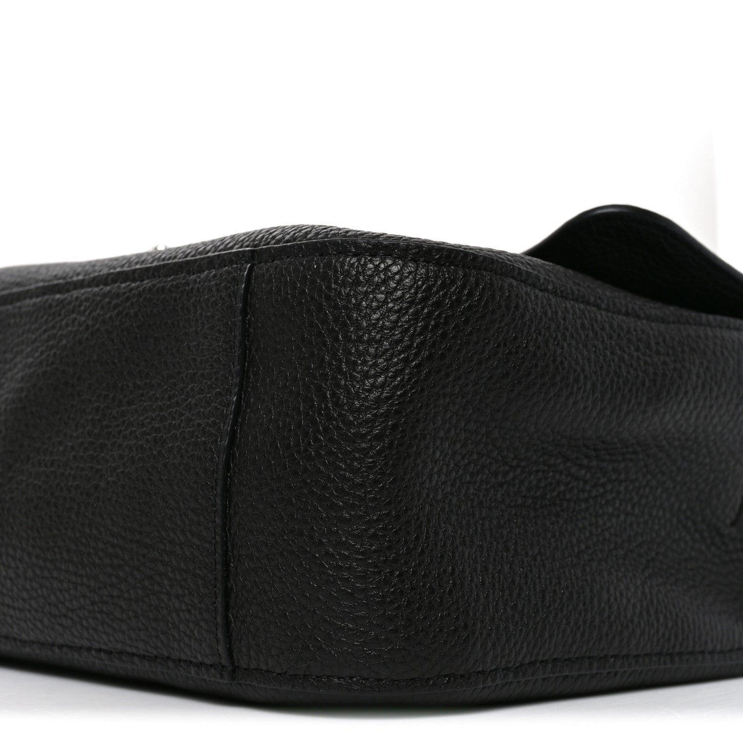 Grained Calfskin Small Souplissimo Maxi Flap Black