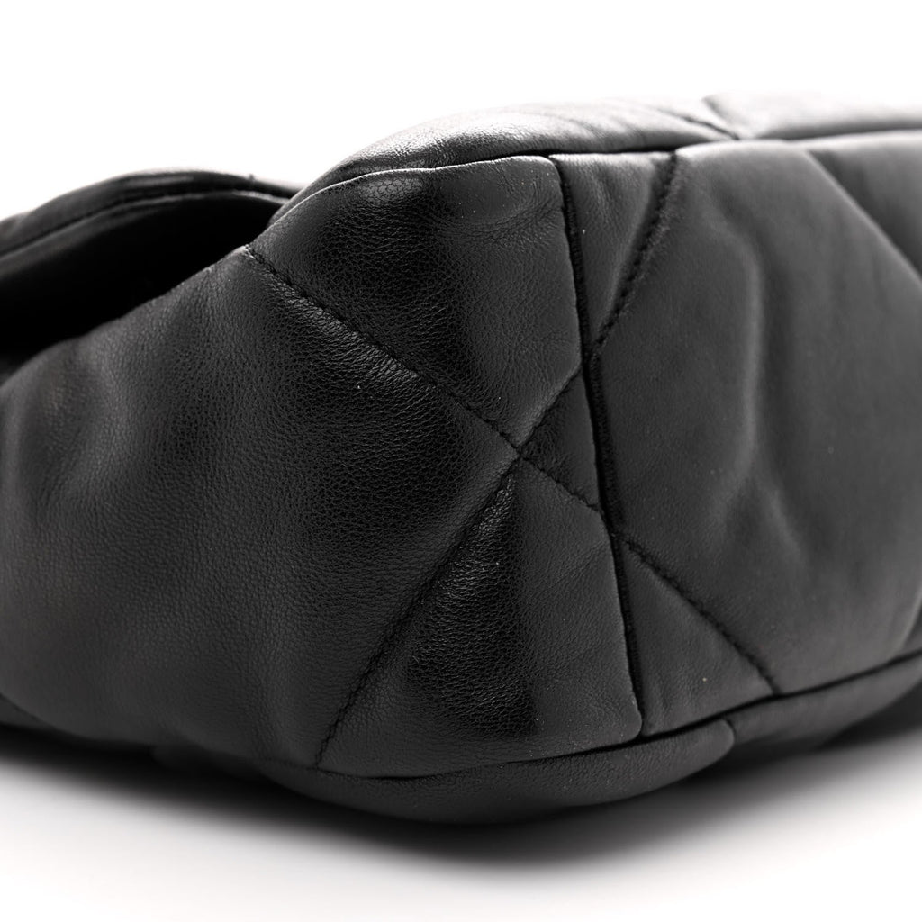Lambskin Quilted Medium Chanel 19 Flap Black