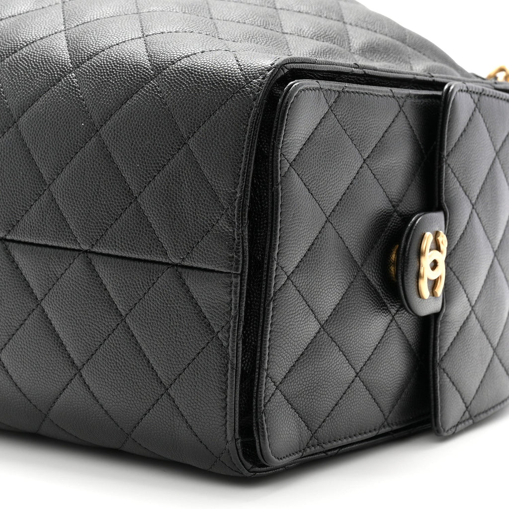 Caviar Quilted Medium Chanel 25 Handbag Black