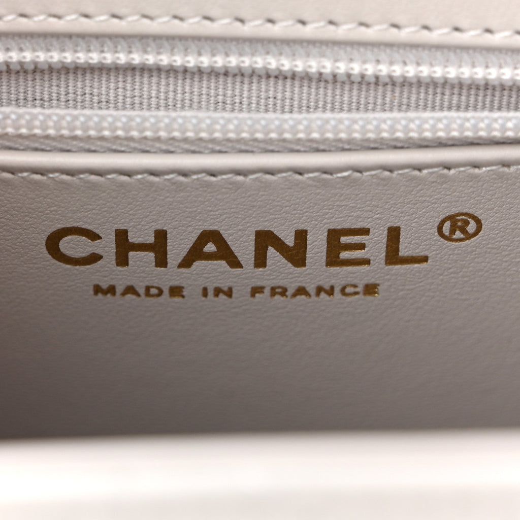 Shiny Aged Calfskin Quilted Nano Kelly Shopper Light Grey