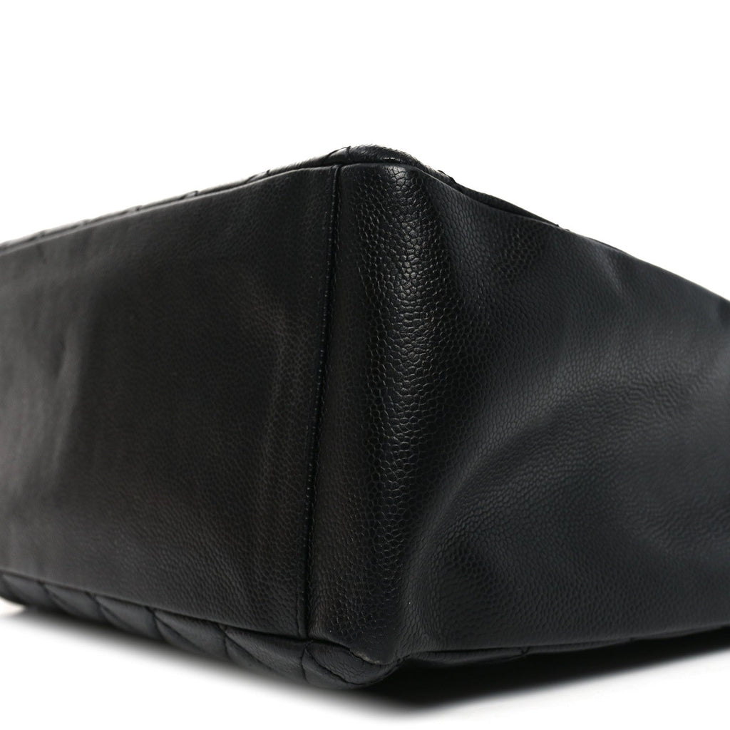 Caviar Quilted Grand Shopping Tote GST Black