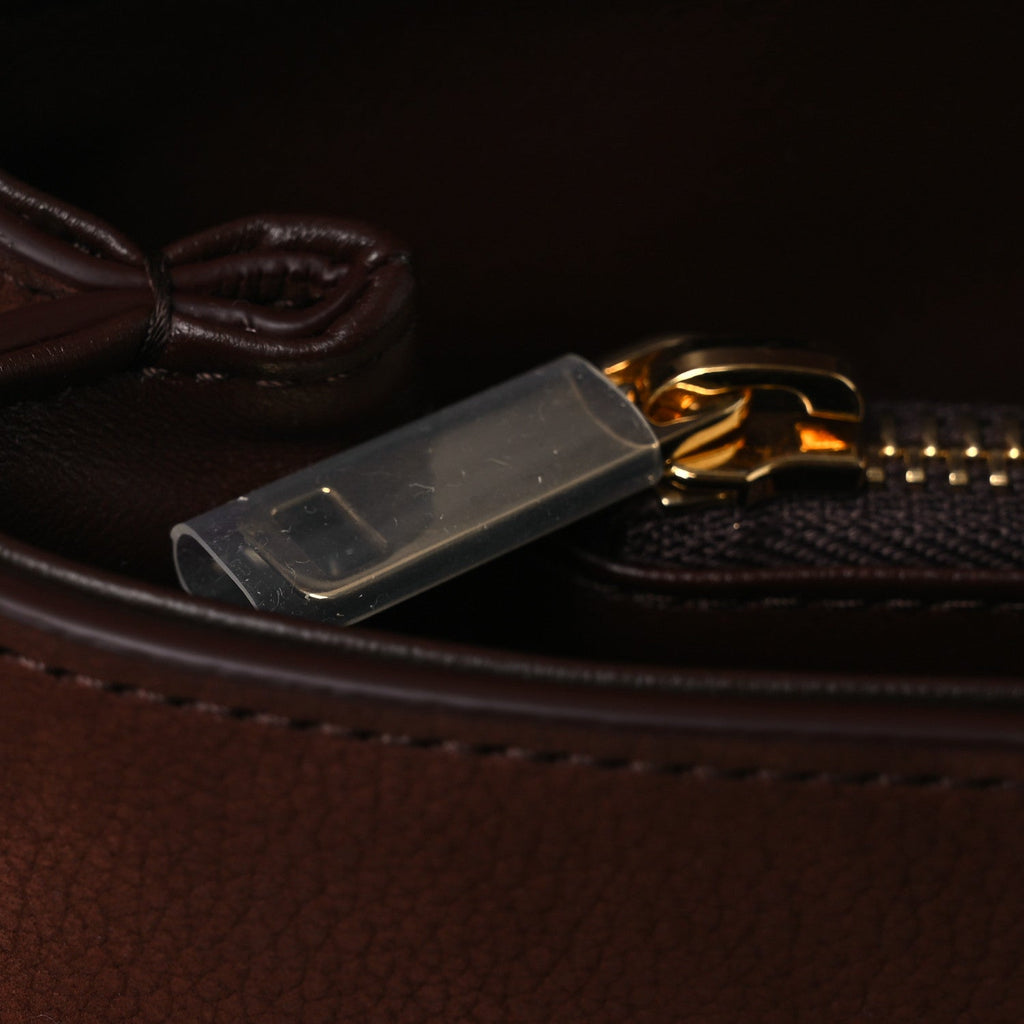 Grained Nubuck Calfskin Medium Nino Chestnut