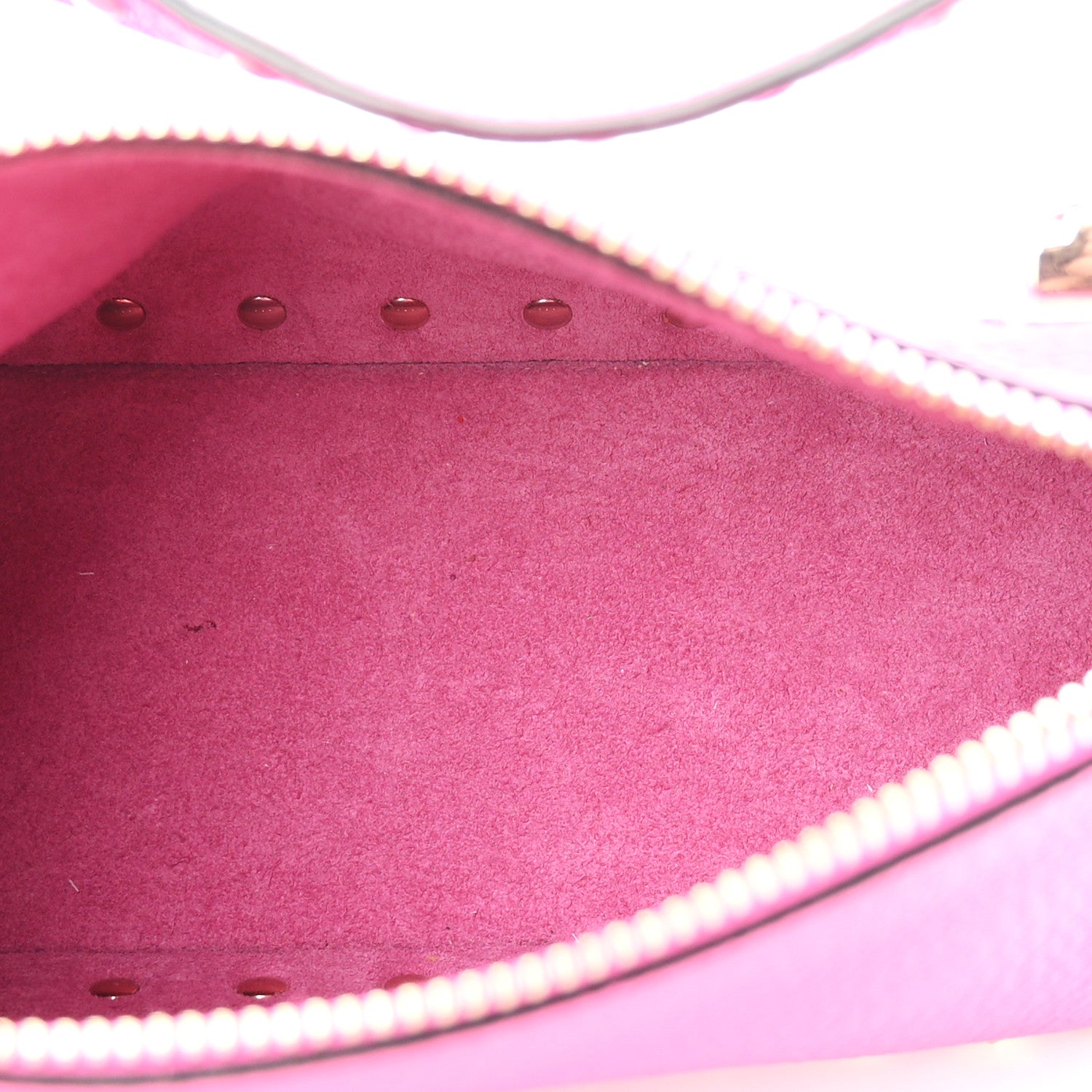 Pebbled Calfskin Small Rockstud Flip Lock Shoulder Bag Fuxia