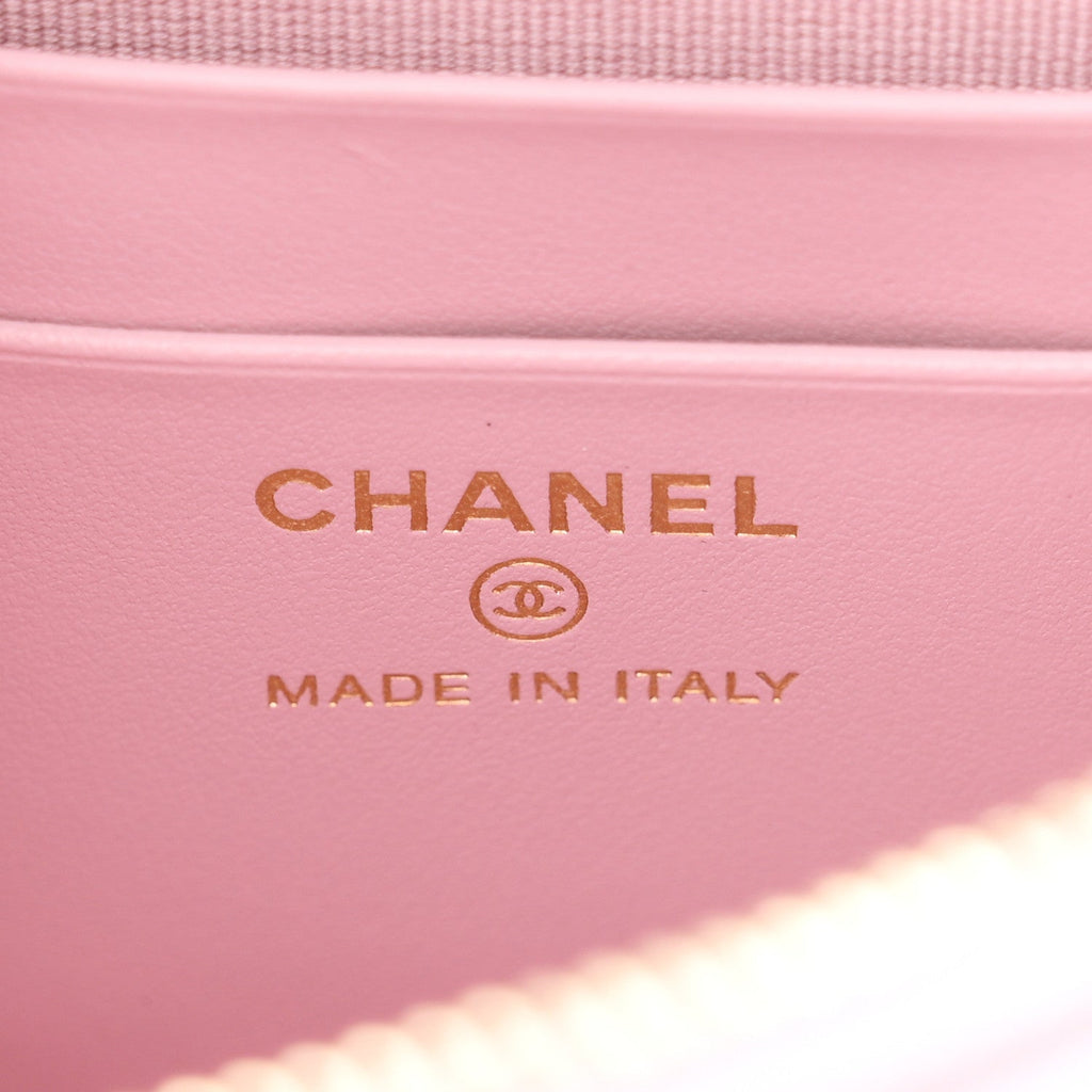 Caviar Quilted Classic Clutch With Chain Pink