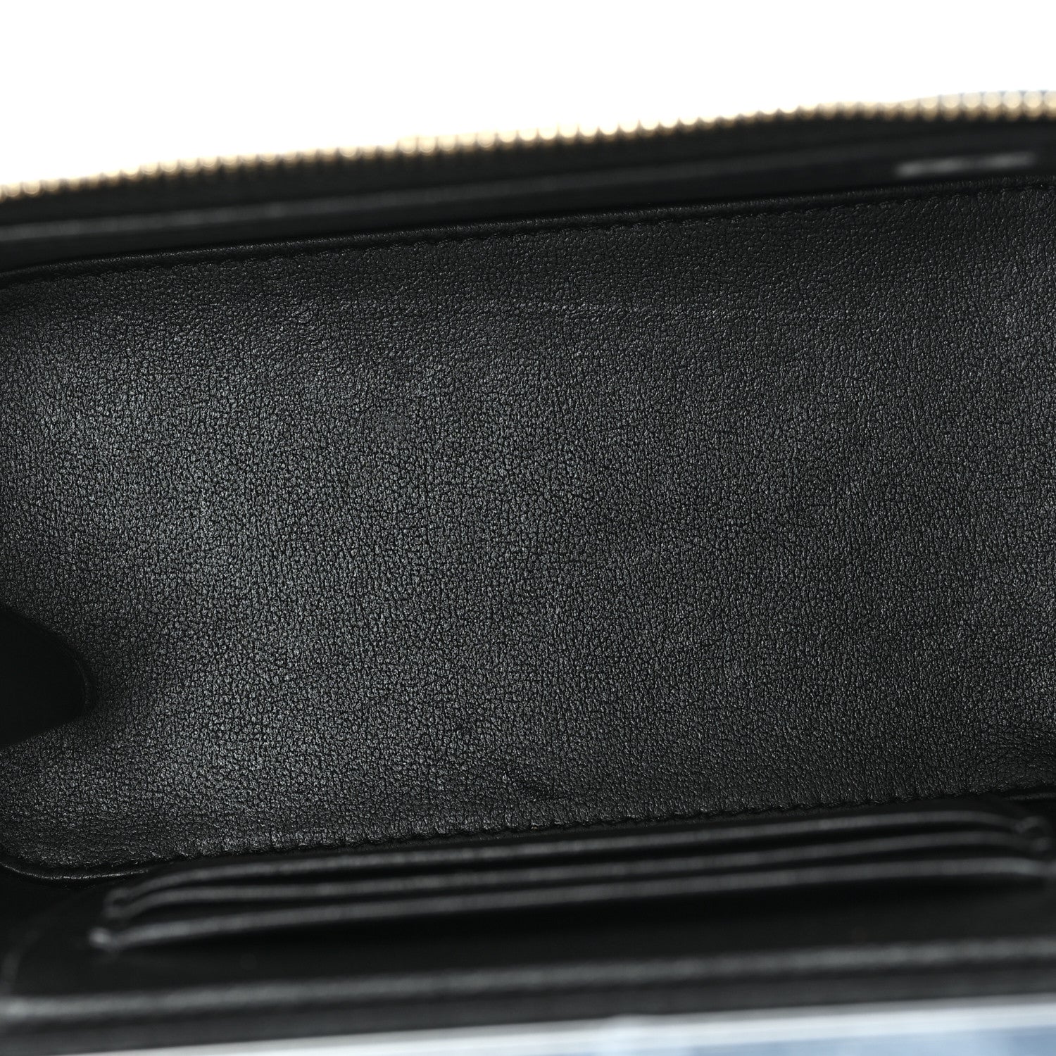 Lambskin Quilted Small Top Handle Vanity Case With Chain Black