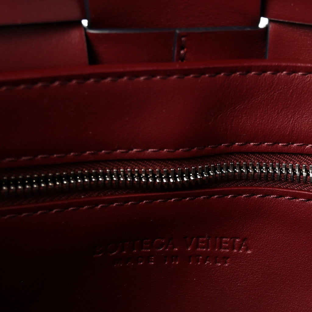 Nappa Maxi Intreccio Cassette Bag Space Barolo