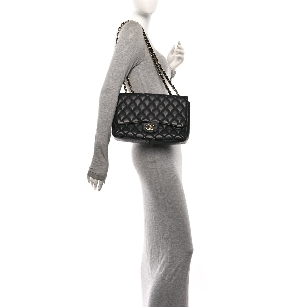 Caviar Quilted Jumbo Single Flap Black