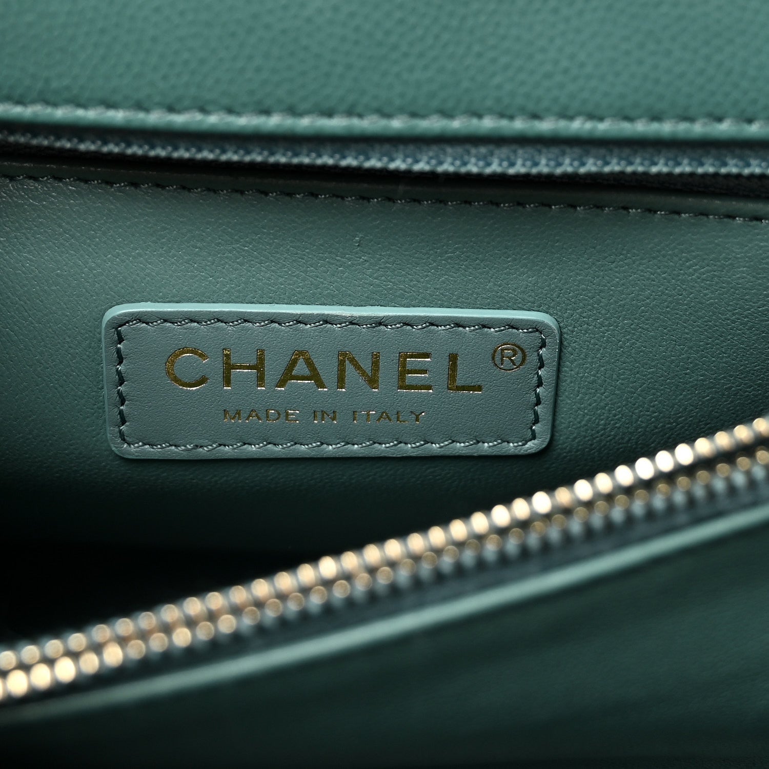 Caviar Quilted Lizard Embossed Small Coco Handle Flap Green
