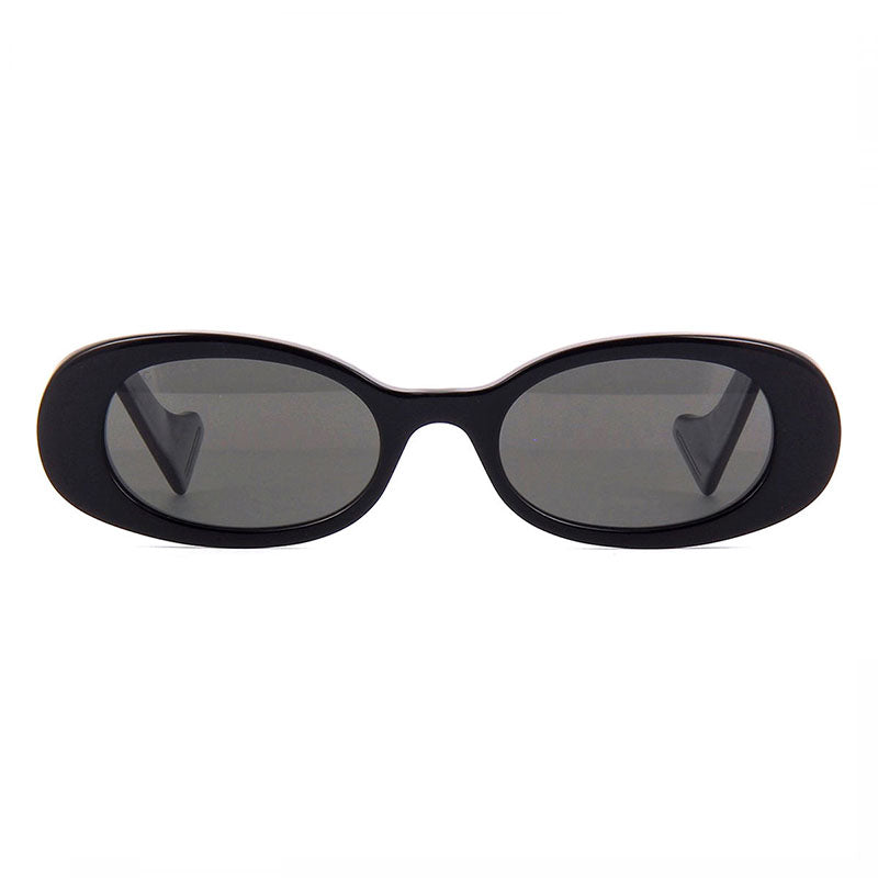 Gucci Oval Full Rim, with a Black frame and Grey lens.