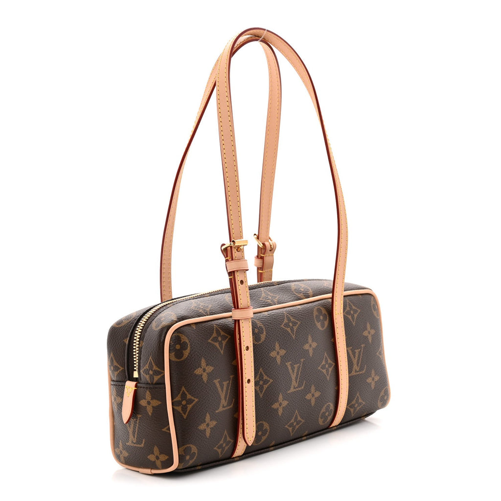 Monogram Hang On