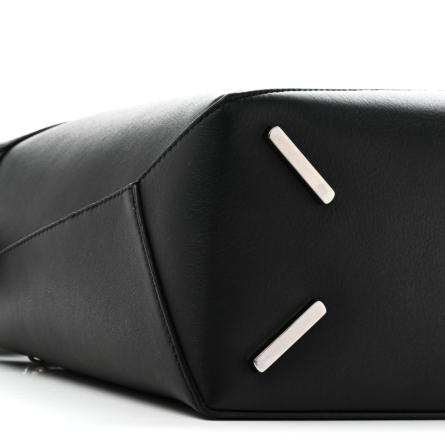 Calfskin Medium Puzzle Edge Bag Black