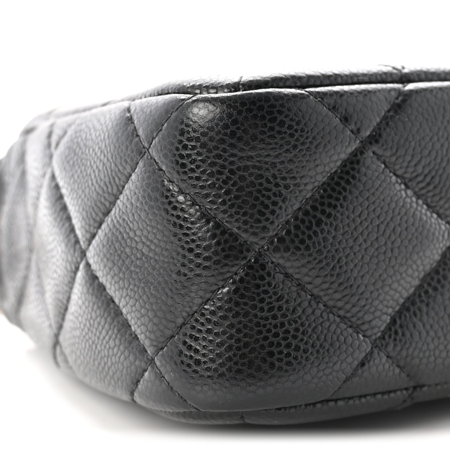 Caviar Quilted Purse With Chain Black