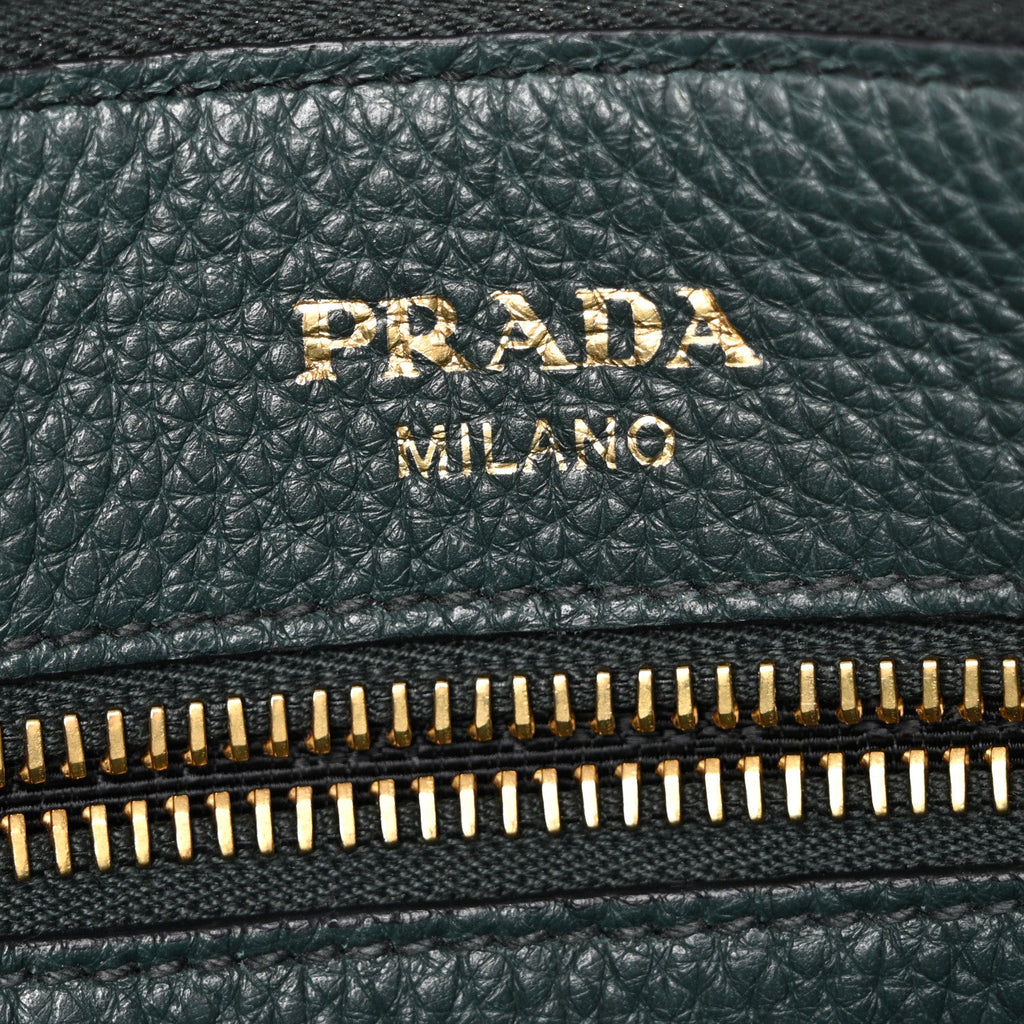 Vitello Phenix Zip Crossbody Bag Smeraldo