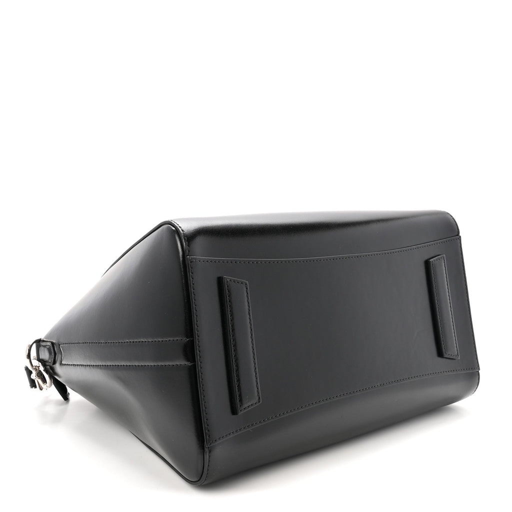 Shiny Lord Calfskin Medium Antigona Black
