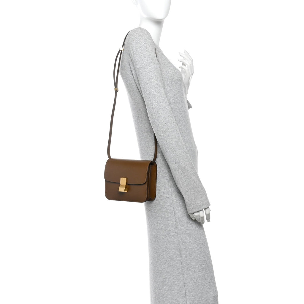 Box Calfskin Teen Classic Box Flap Bag Camel
