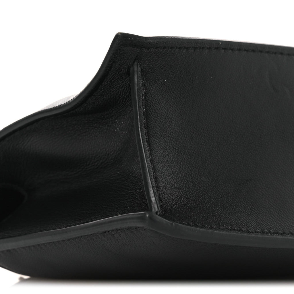 Smooth Calfskin La Pochette Rond Carre Black