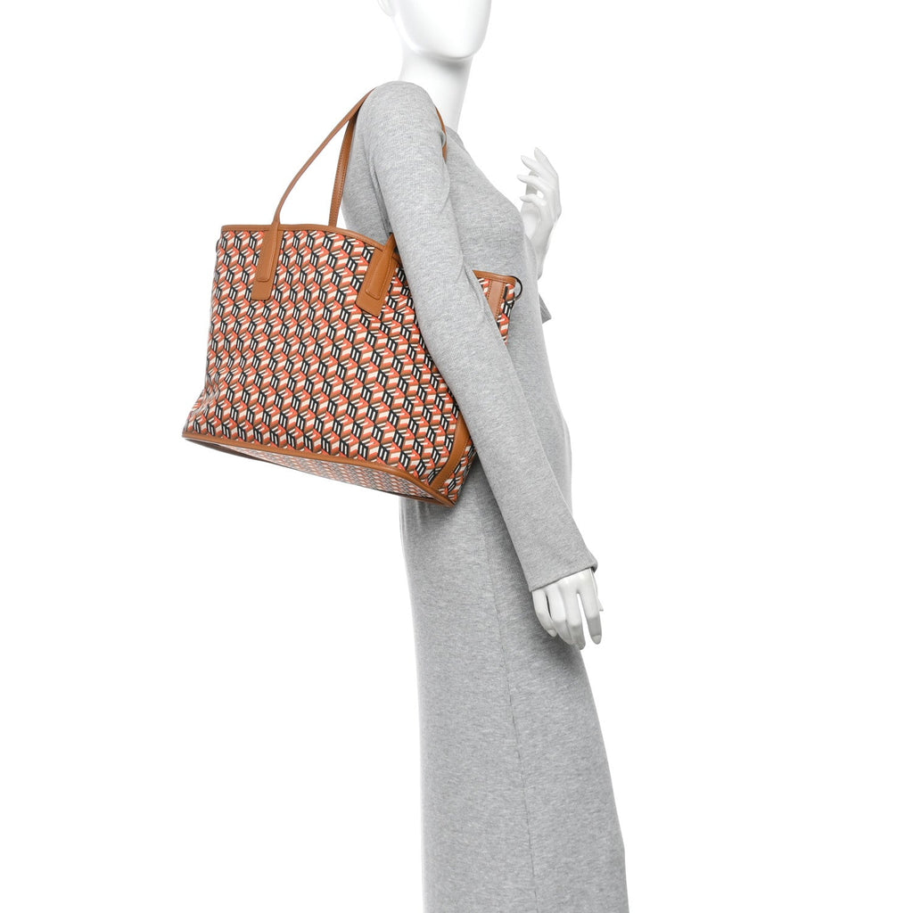 Visetos Medium Liz Reversible Shopper Tote Cognac
