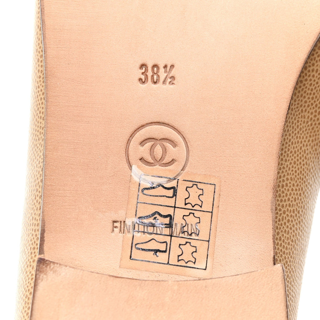 Caviar Logo Plate Moccasin Loafers 38.5 Beige