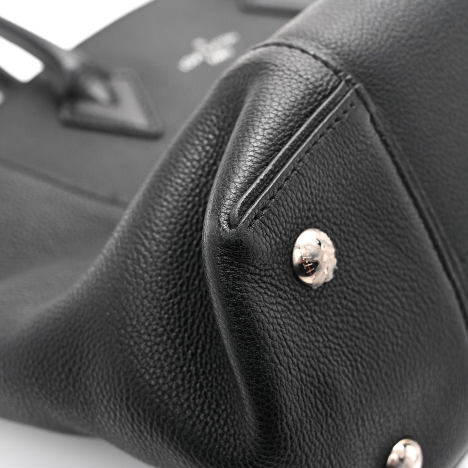 Veau Cachemire Soft Lockit PM Black